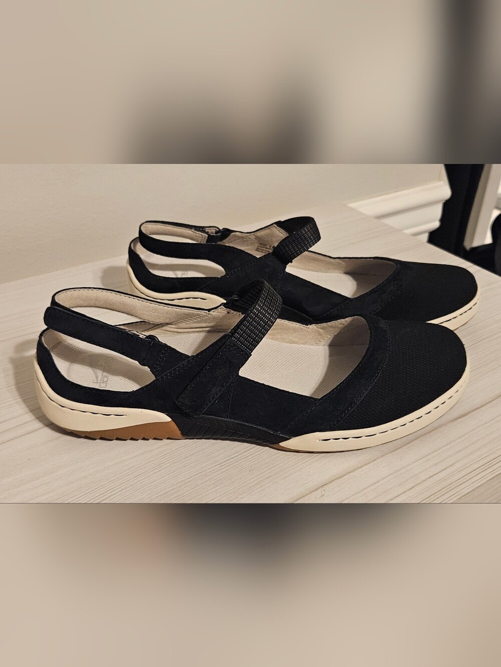 Women’s Dansko Black Suede Raeann Mary Jane Comfort Shoe Sandal EU 41 / US 10.5 - Picture 2 of 8